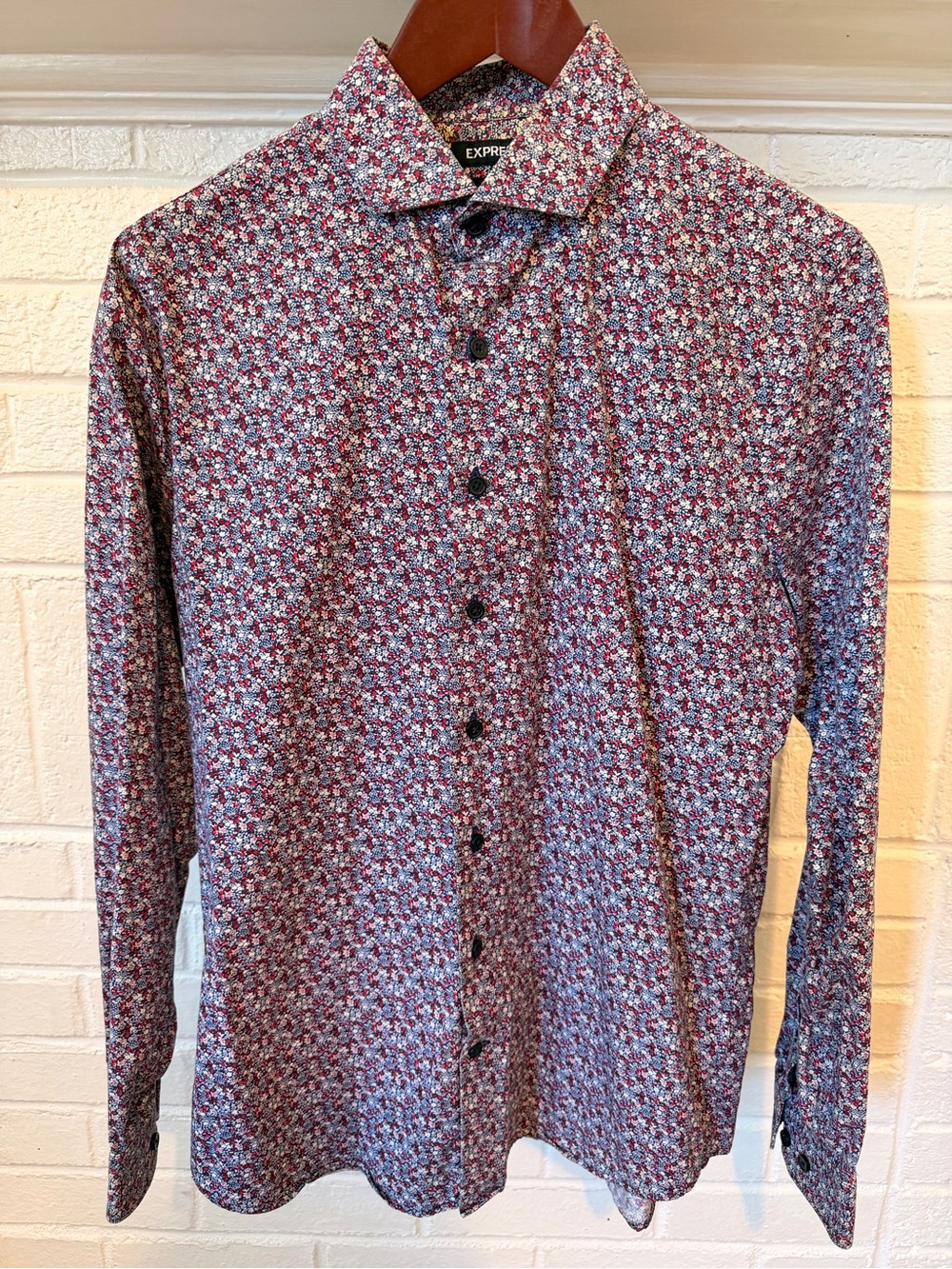 Express Men’s Long-Sleeve Floral Button-Up Shirt - Maroon/Blue